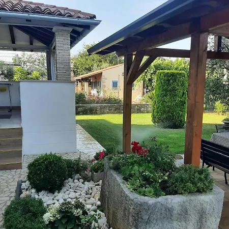 Mare Apartment Porec Exterior photo